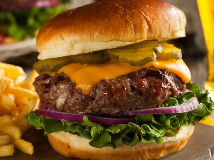 Burger viande au cheddar